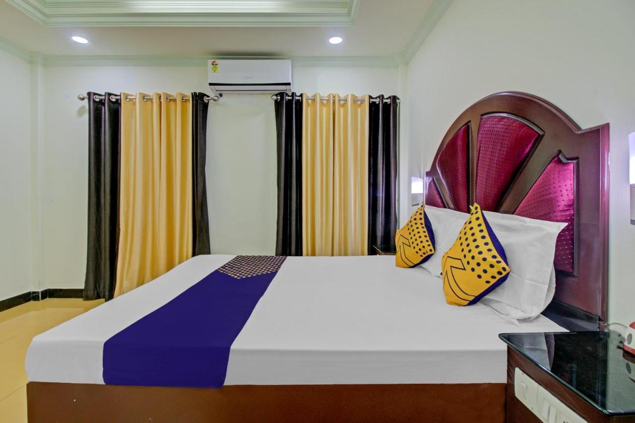 Spot On 73862 Jaya Tourist Home バルカラ エクステリア 写真