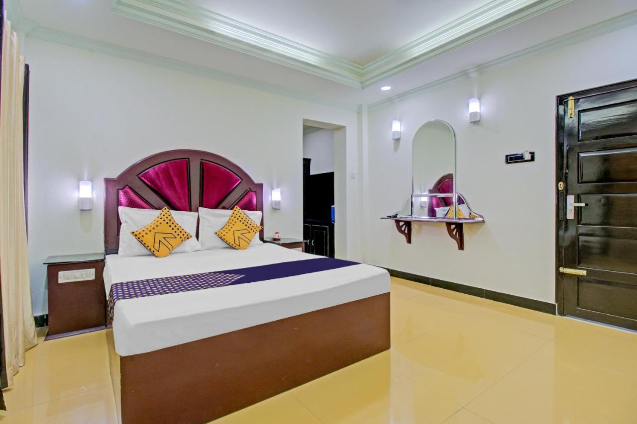 Spot On 73862 Jaya Tourist Home バルカラ エクステリア 写真